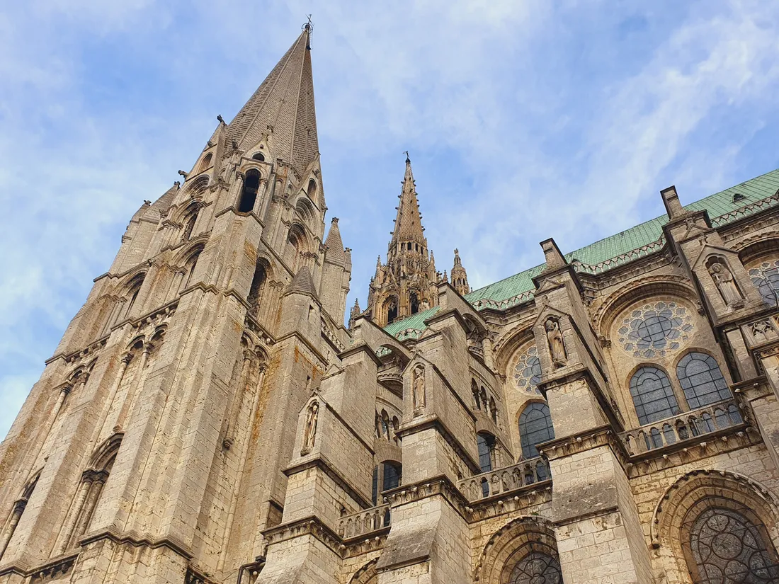 micro-trottoir chartres témoignages cathédrale pape conclave