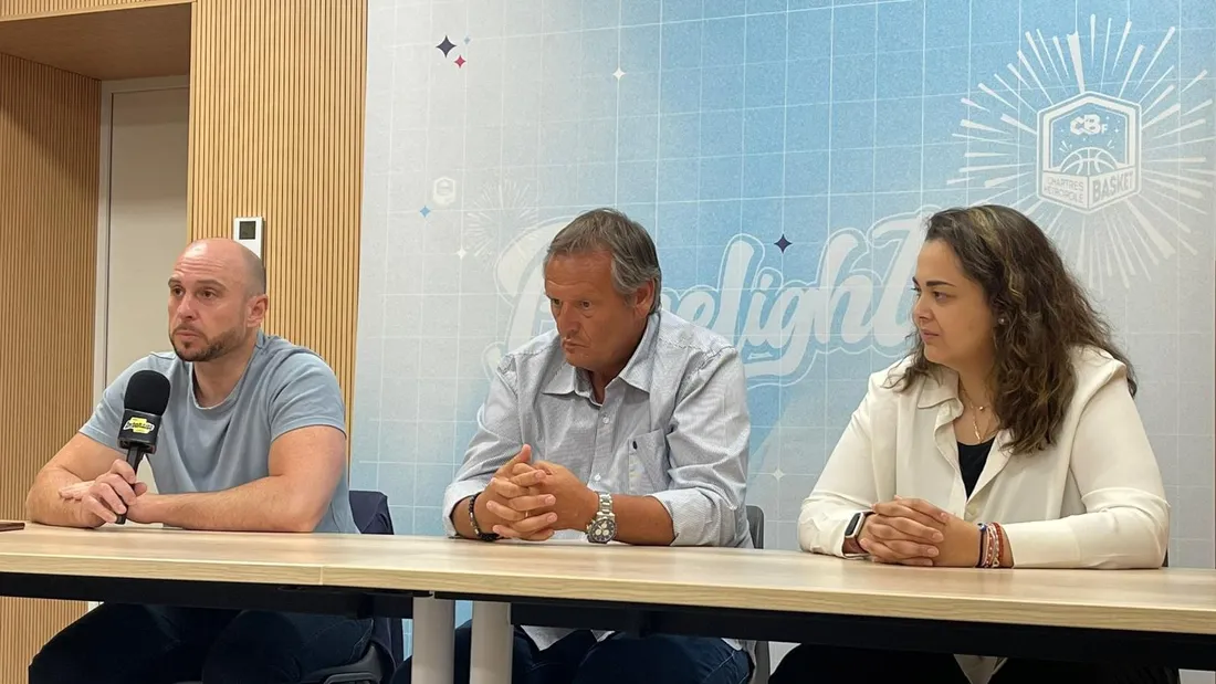 conférence de presse nouveau coach julien pincemin ccmbf chartres basket féminin