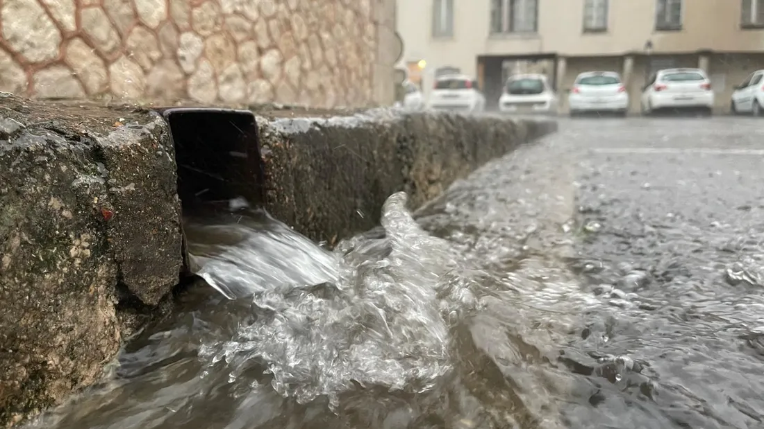 inondations, illustration, châteaudun, eau