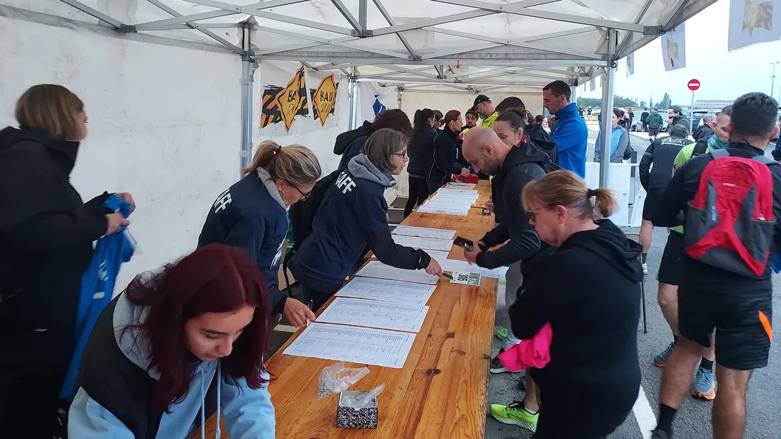 Inscription, Bâti' Run