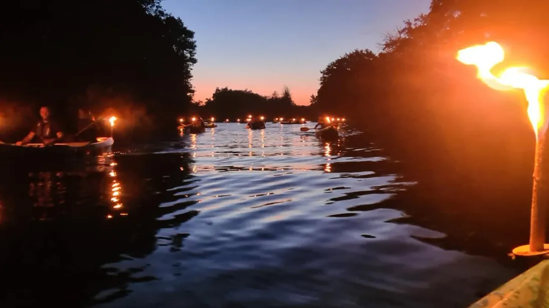 retraite flambeaux canoe kayak