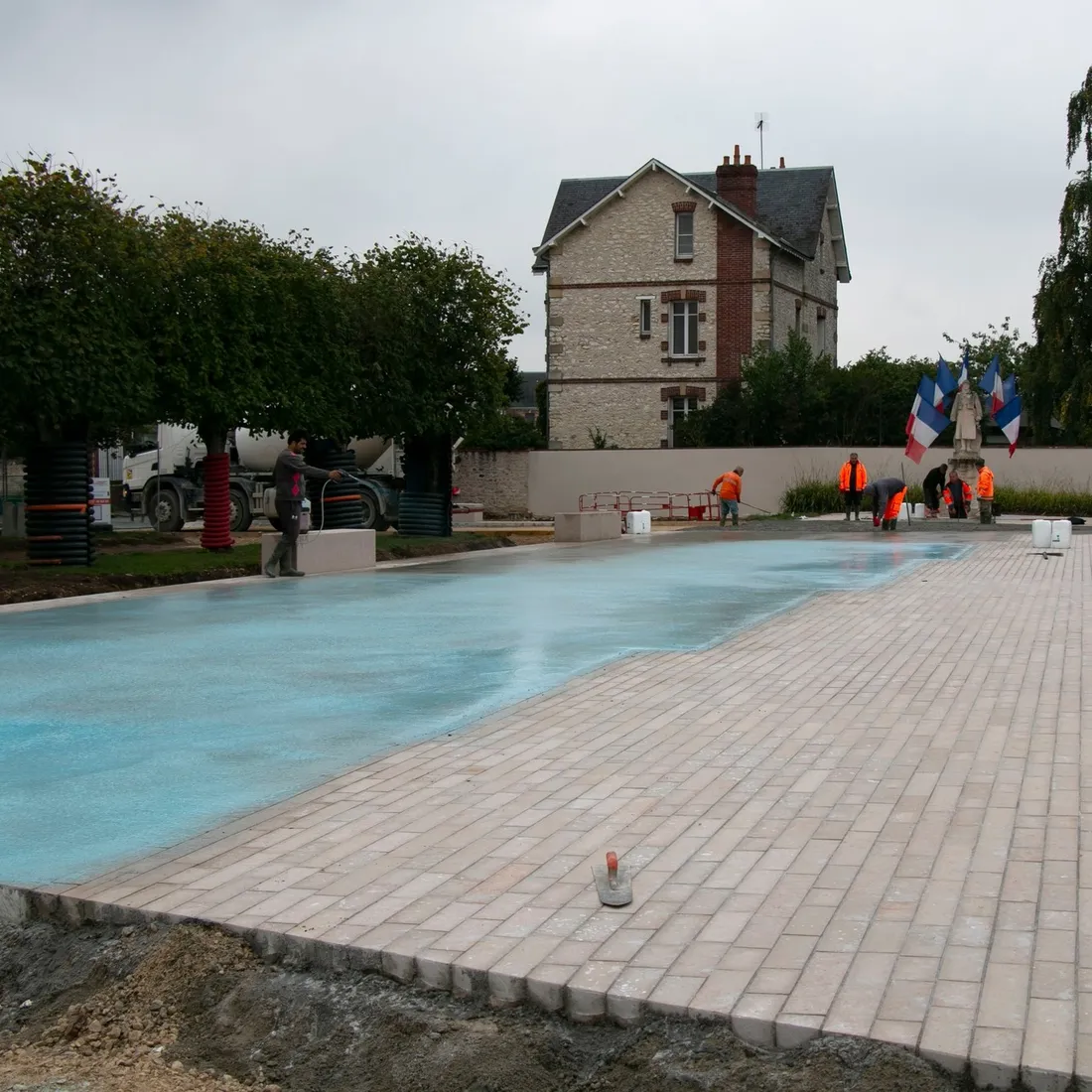 place luisant travaux