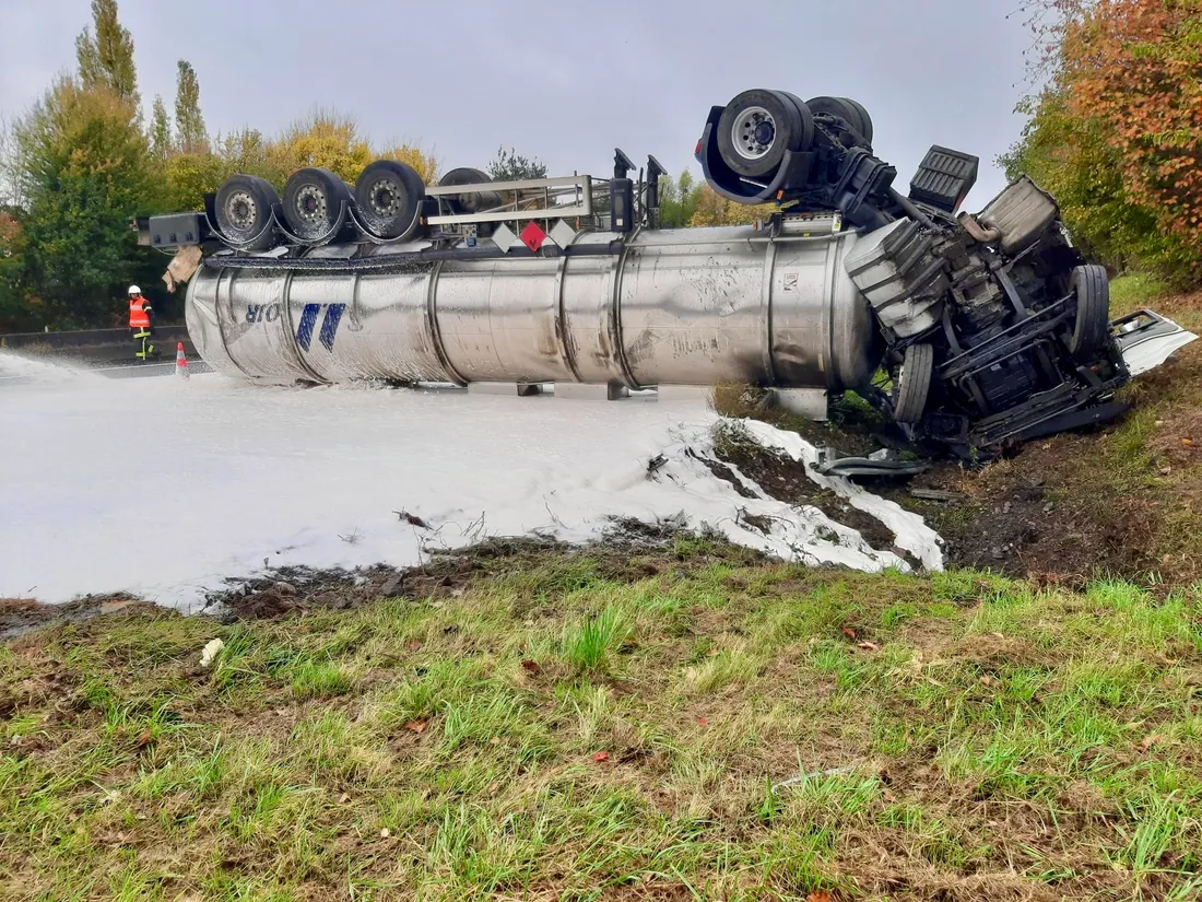 accident camion citerne sarthe A11