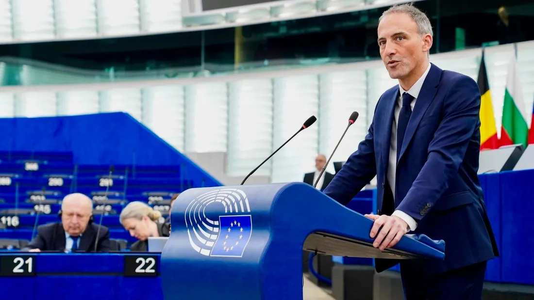 Raphaël Glucksmann, Politique