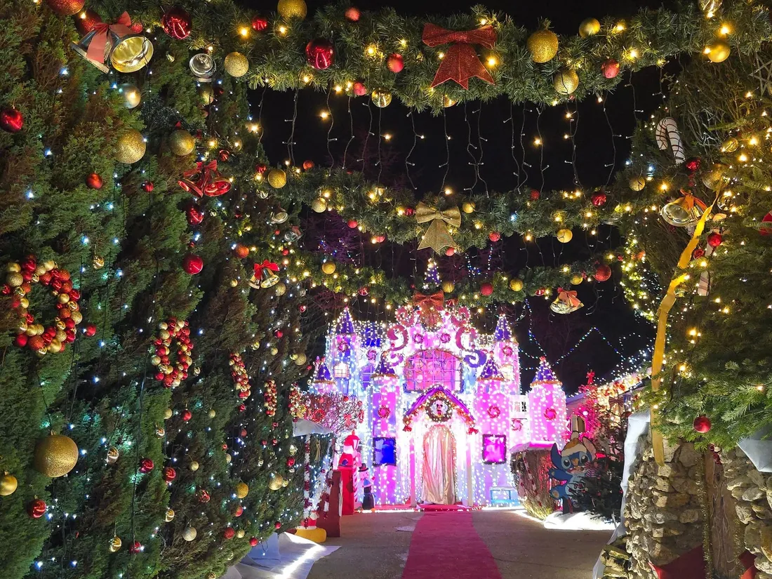 Maison Illuminée Noël Oinville-sous-Auneau