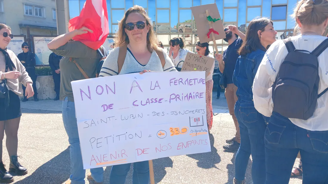 fermeture classe / école du Bourg de Saint-Lubin-des-Joncherets