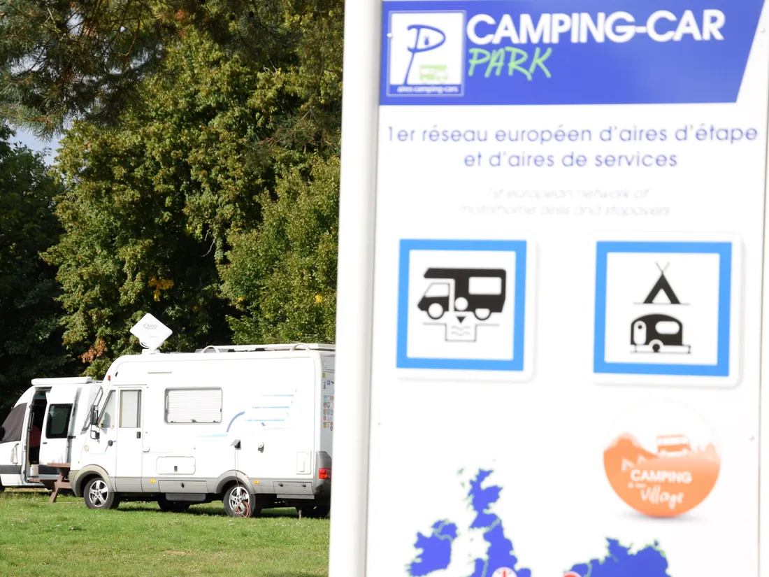 Camping-car Park Châteaudun