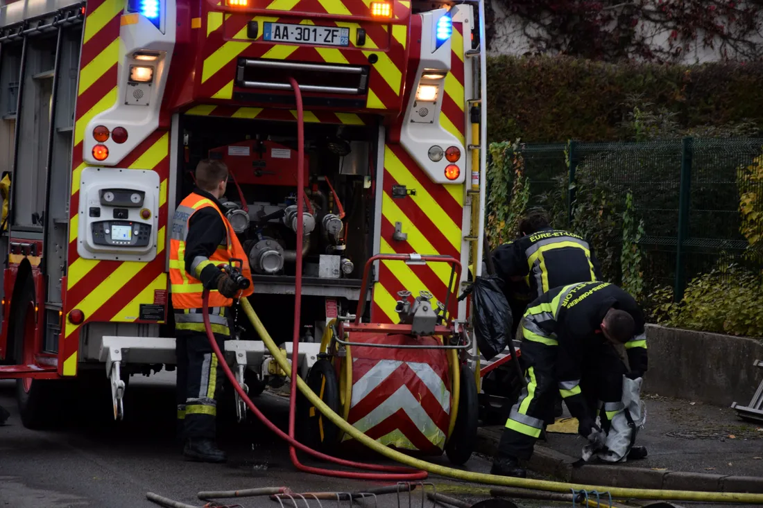 camion pompiers lance