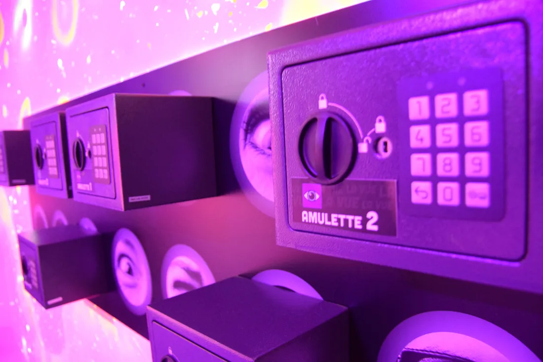 amulette coffre fort sensas luisant
