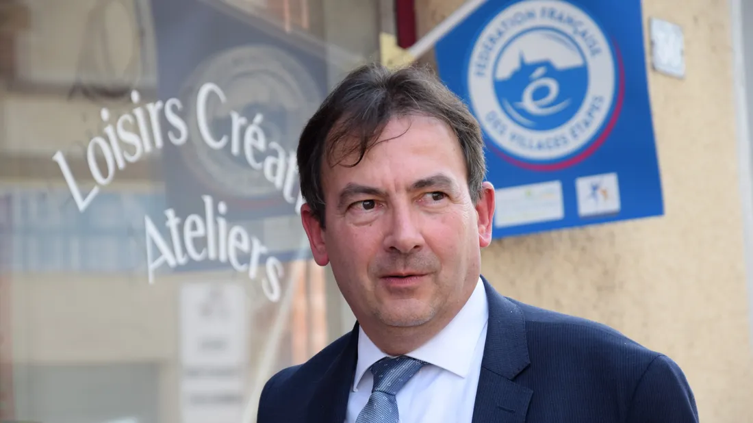 Bertrand Ollivier village étape