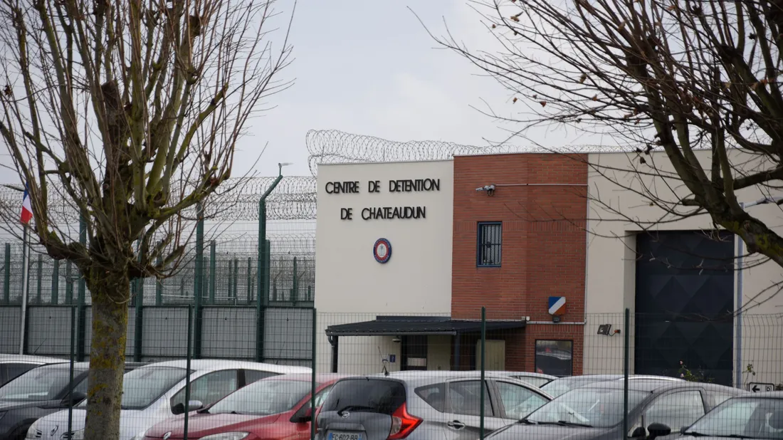 centre de détention chateaudun prison entrée