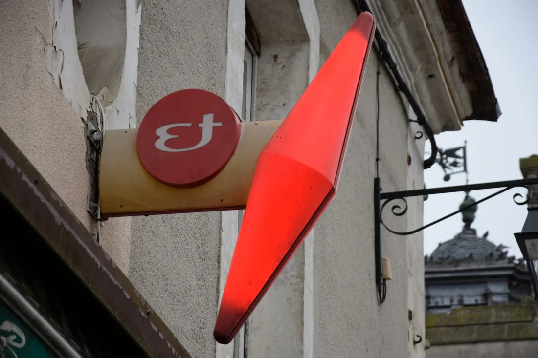 Buraliste/Cigarettes illustration