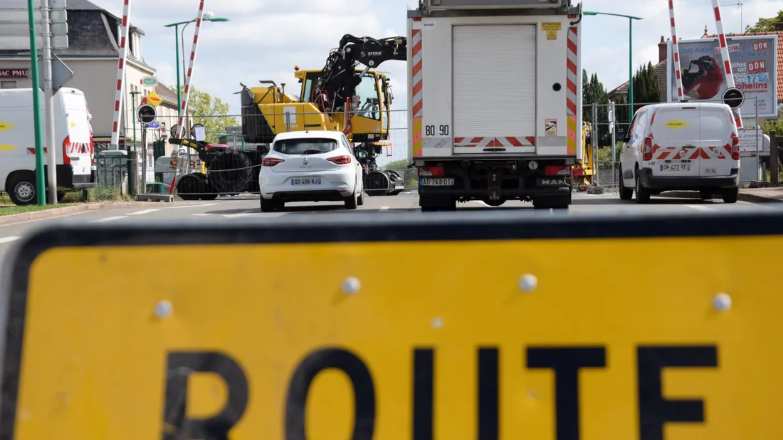 travaux passage à niveau chateaudun