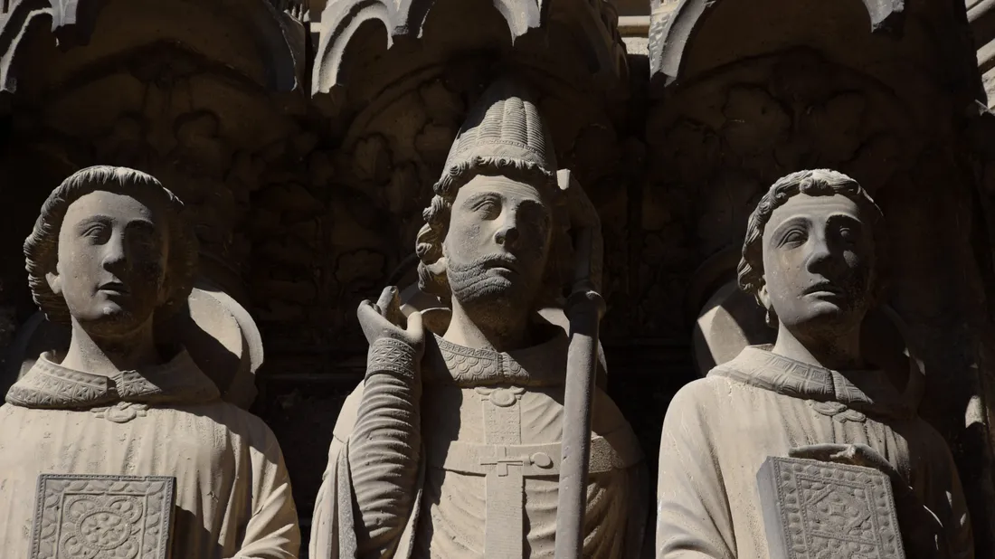 portail sud sculptures trois