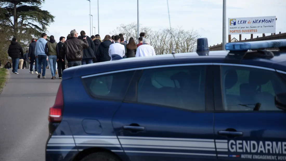 EVACUATION NERMONT ALERTE A LA BOMBE