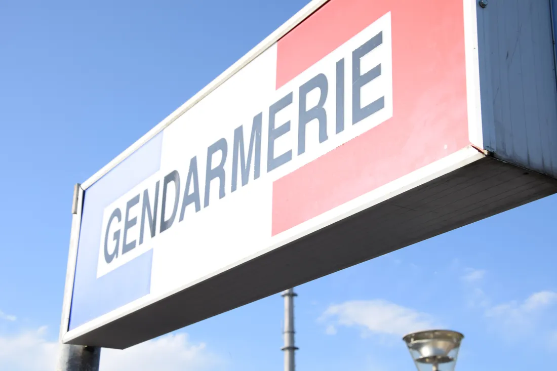 Pancarte gendarmerie
