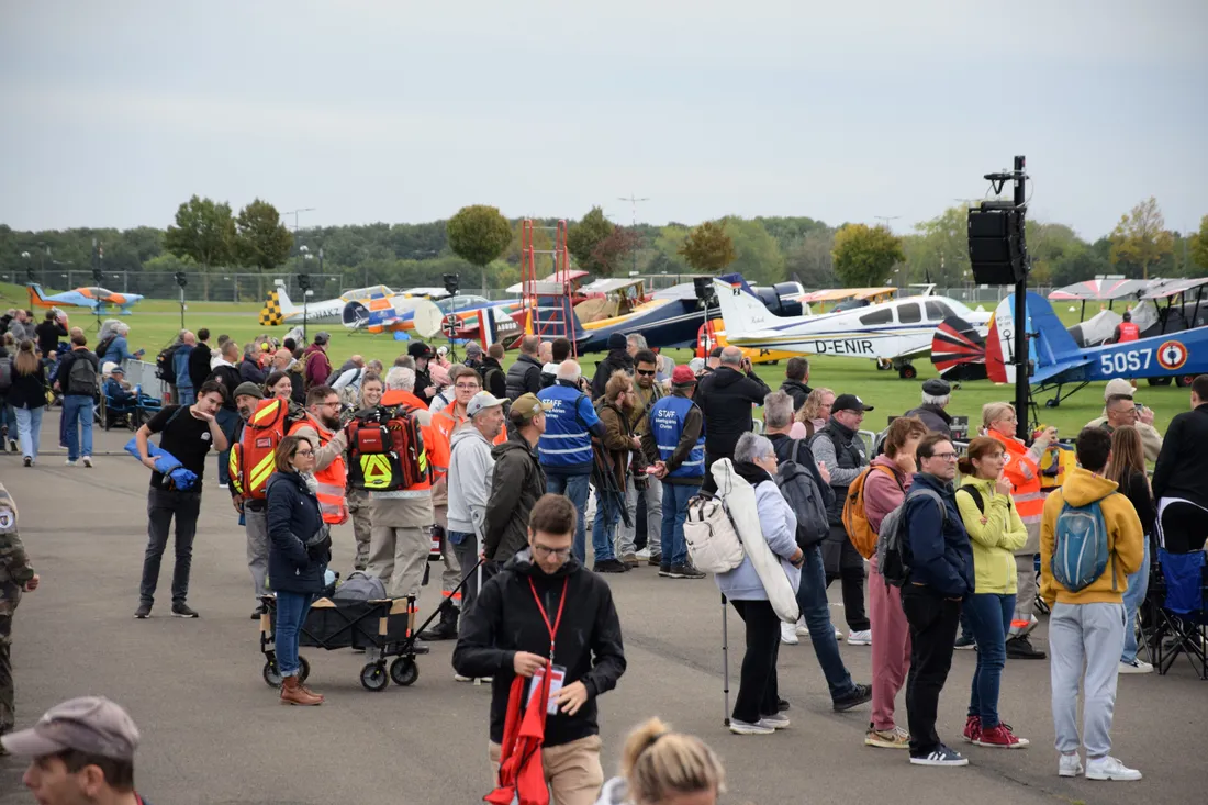 meeting aérien chartres public