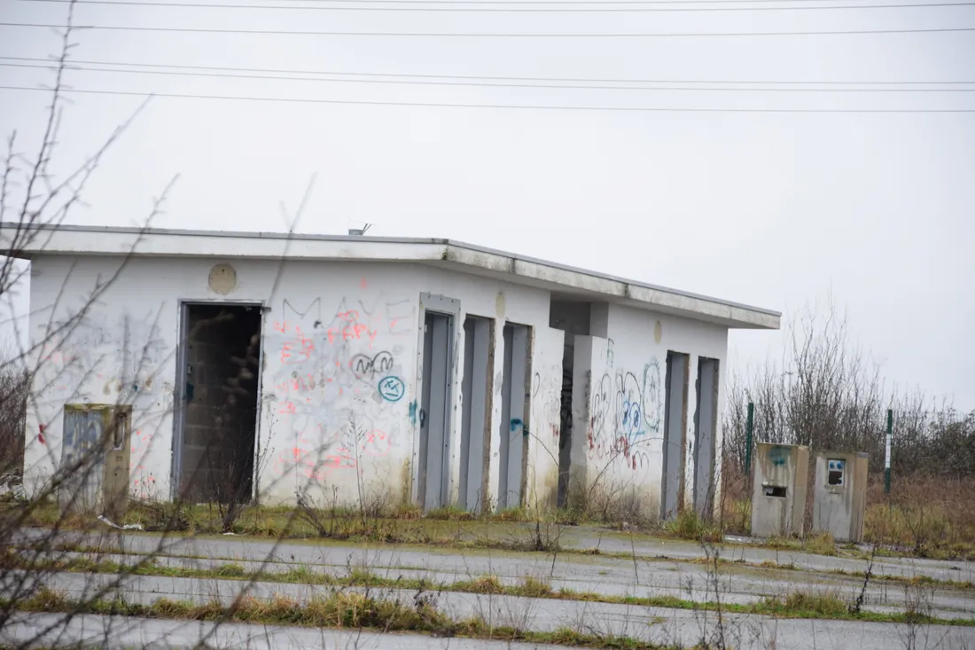 aire accueil gens voyage chateaudun dégradée