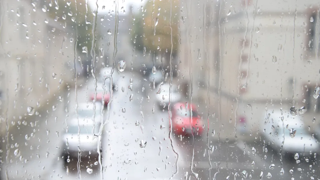 Pluie, fenêtre, météo, précipitation