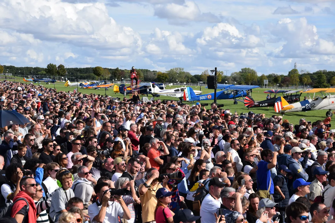 PUBLIC MEETING CHARTRES