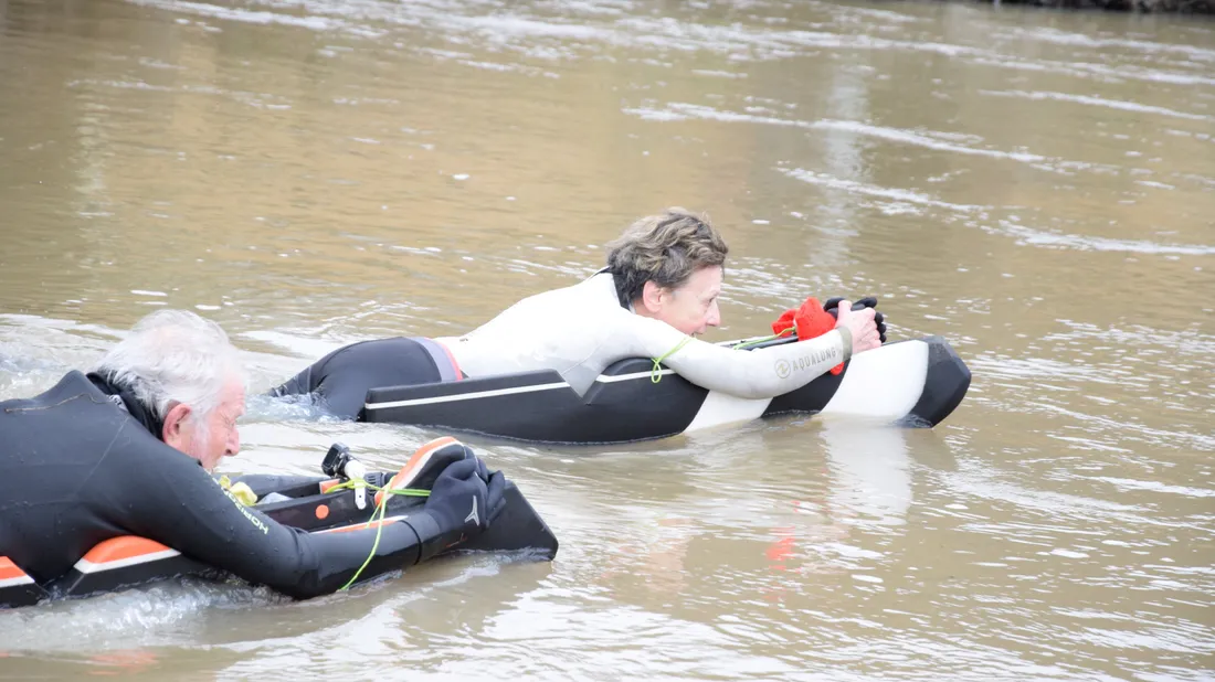 nageurs support eaux vives