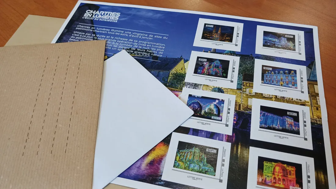 timbres collectors Chartres en Lumières 2025 / La Poste
