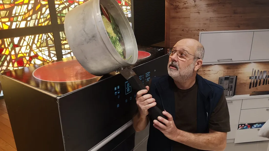 maison géante casserole