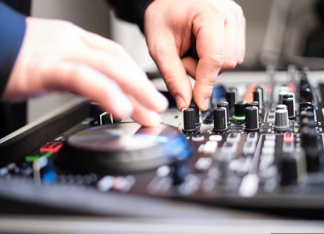Initiation DJ mix / mixage