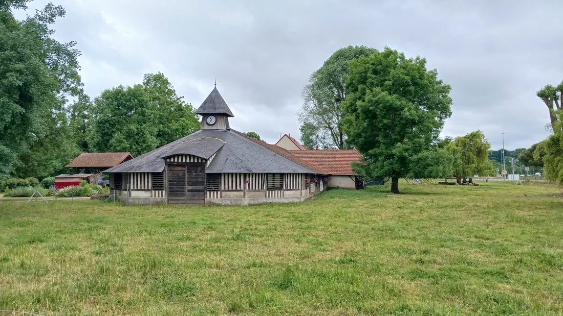Conservatoire des Meules et Paves d'Épernon