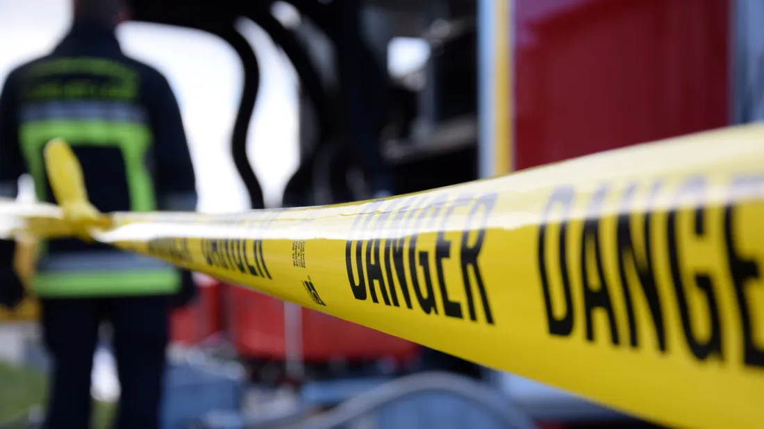 périmètre de sécurité / danger / pompiers