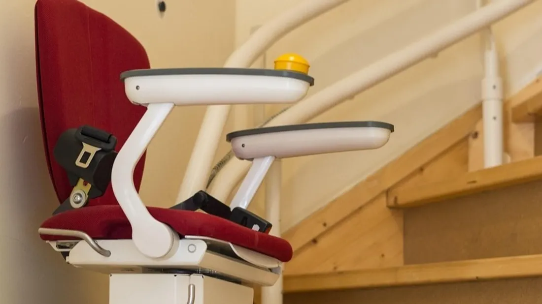 un monte escalier senior autonomie