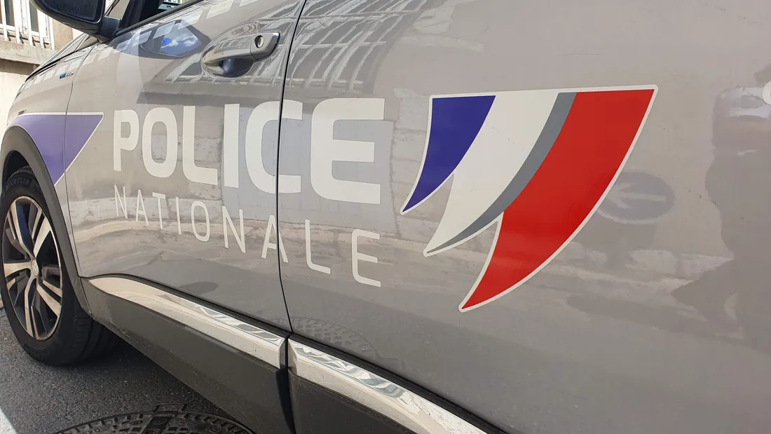 Véhicule de la Police nationale