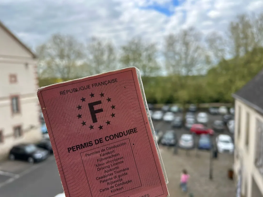 Permis de Conduire © Radio Intensité