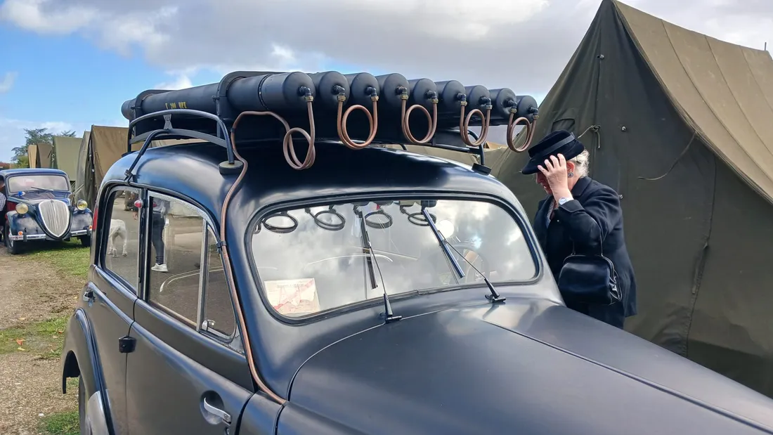 HISTORIAL 279 / camp de reconstitution