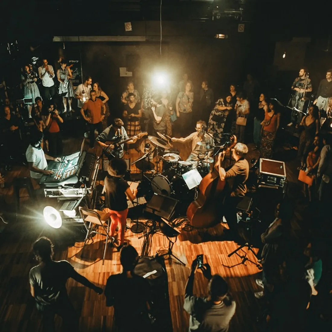 VERNOUILLET - Musique : Discobule Orchestra feat. Christine Salem