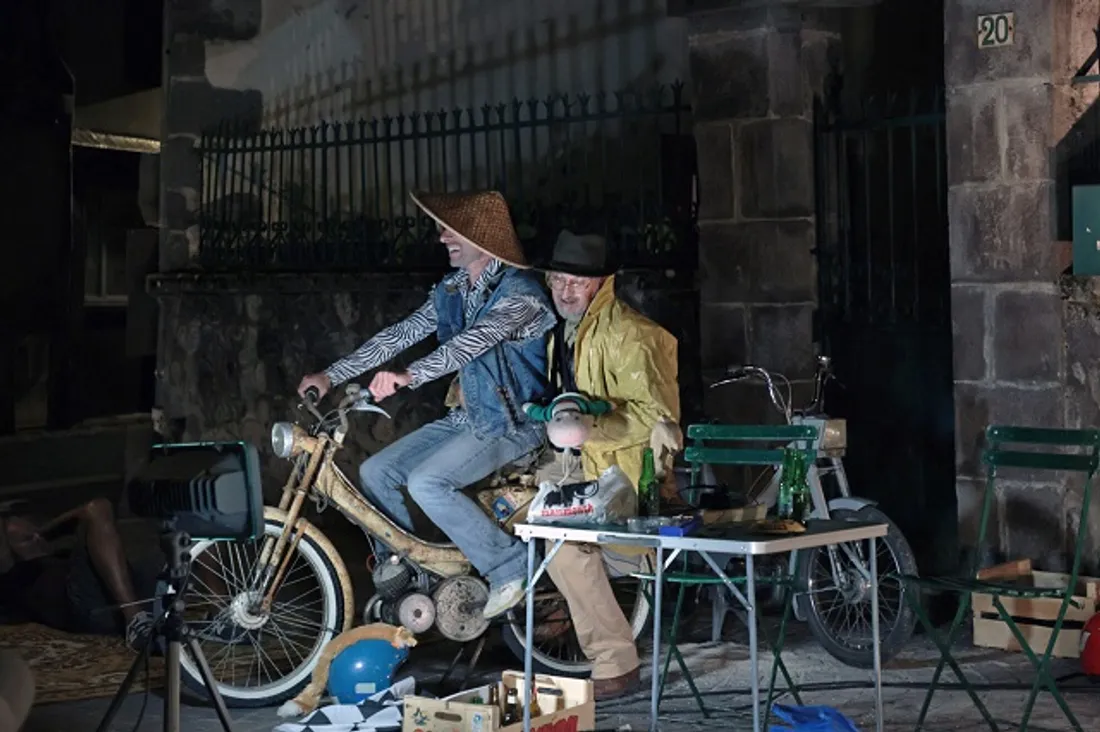 AUTHON-LA-PLAINE (91) - Spectacle : Garde boues