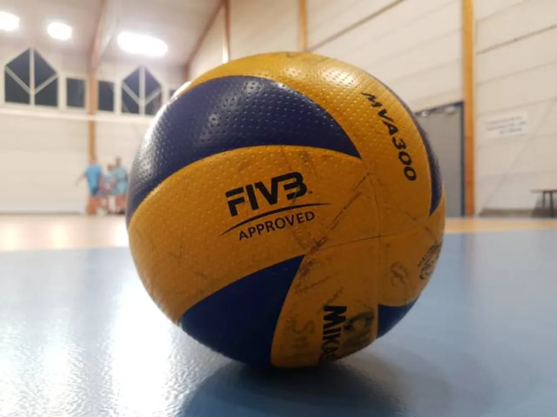 VOLLEY
