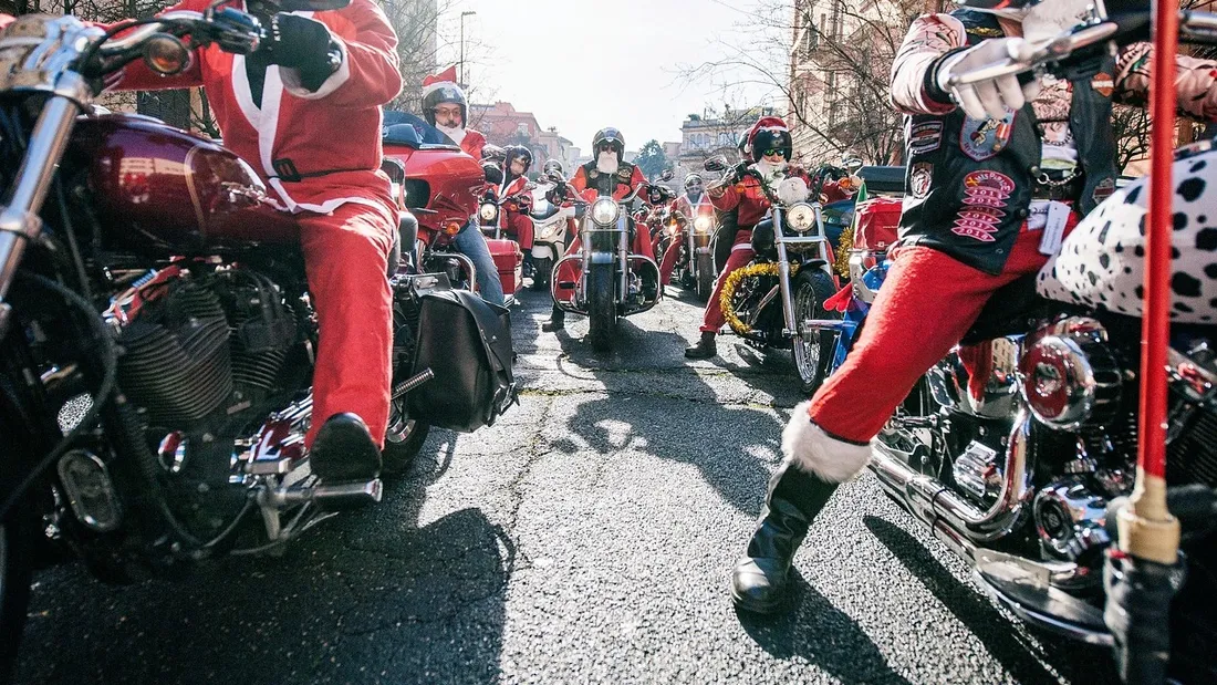Père Noël à Moto