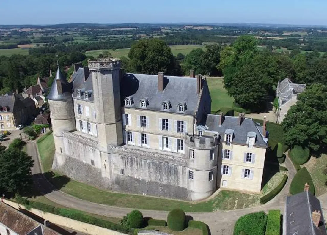chateau de Montmirail