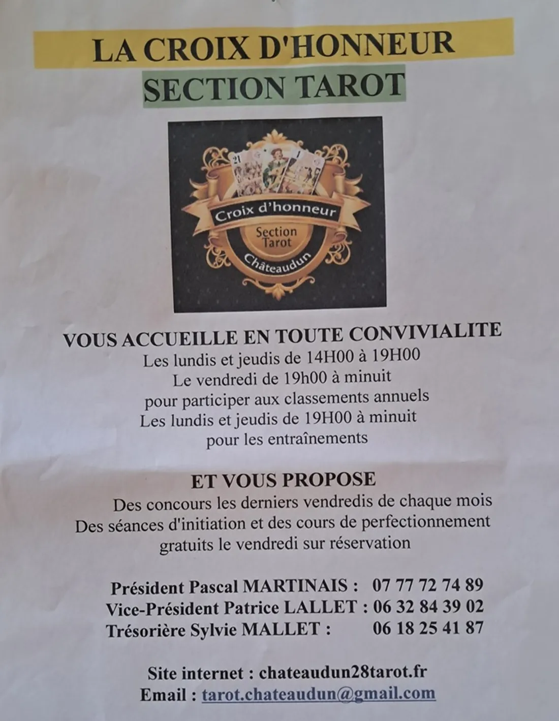 CHÂTEAUDUN - La Croix d'Honneur section tarot