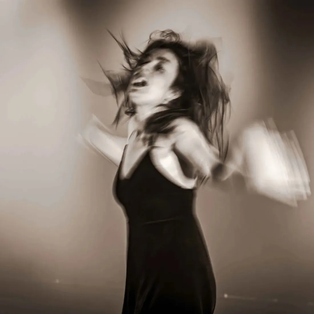 CHÉCY (45) - Théâtre : En corps