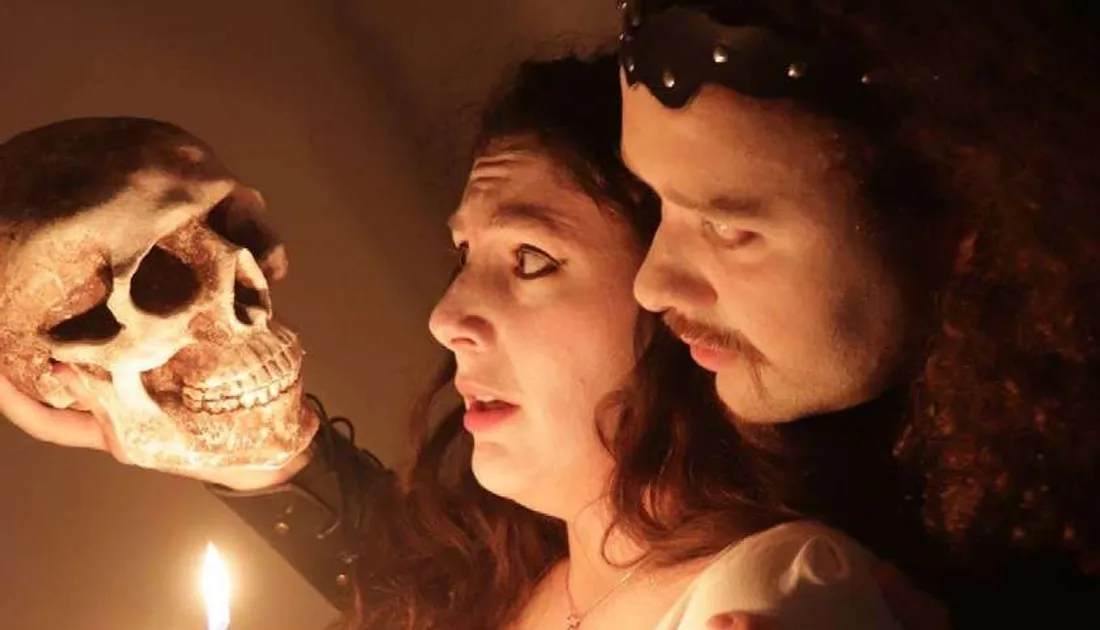 ÉTAMPES (91) - Théâtre : Hamlet