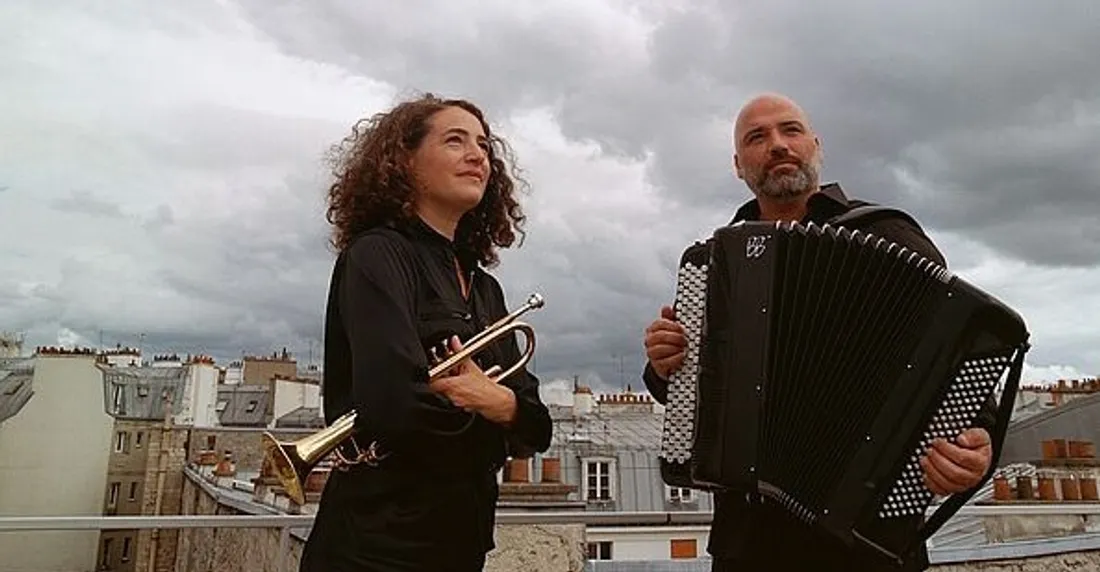 ÉTAMPES (91) - Jazz : Blossom