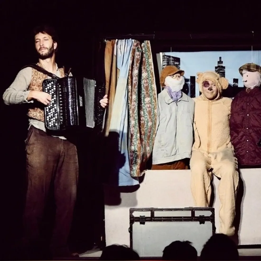 LA CHAPELLE-SAINT-MESMIN (45) - Spectacle : Otto - La biographie d'un ours en peluche