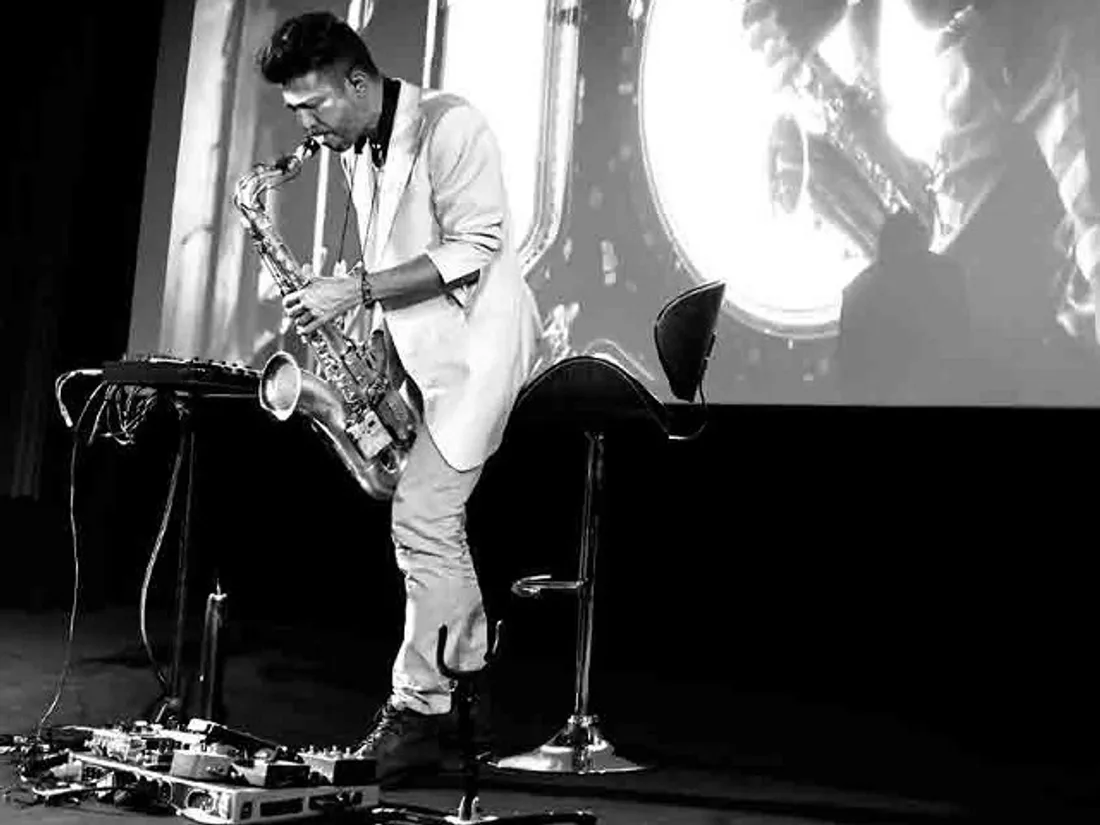 ORLÉANS (45) - Ciné-concert : 16 levers de soleil