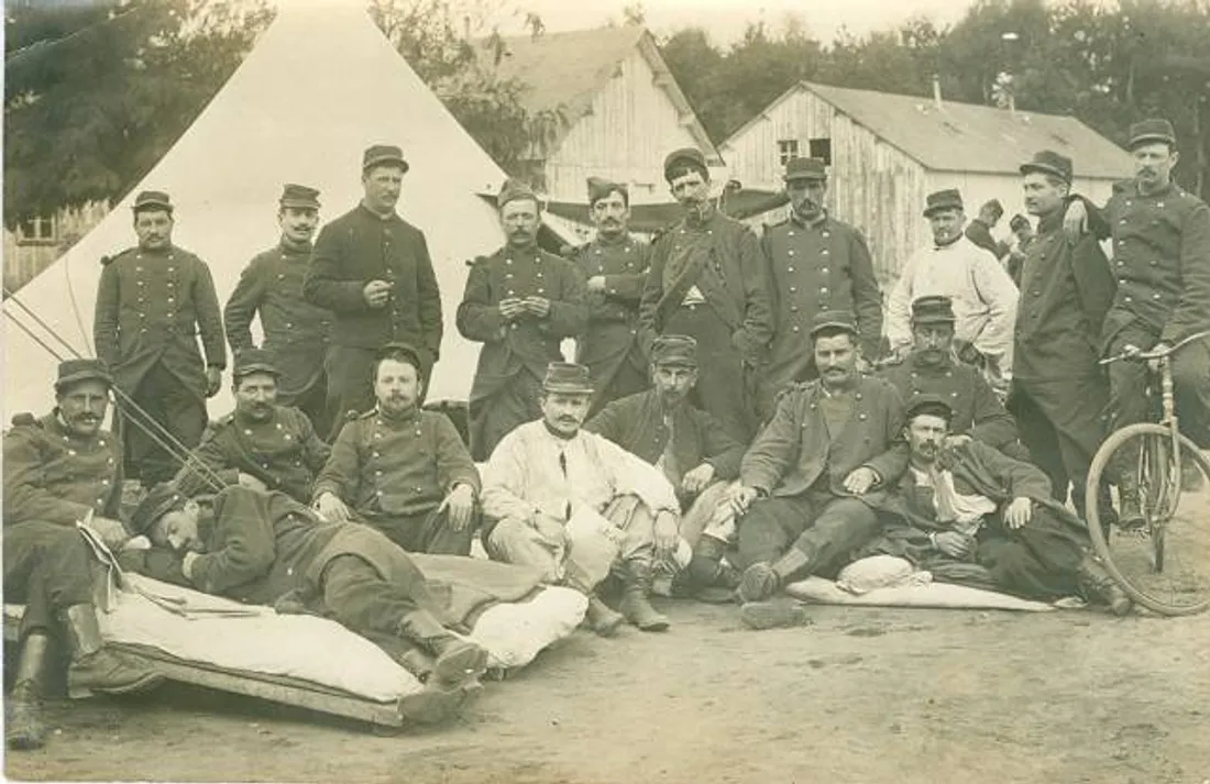 Une conférence autour des photographies militaires anciennes