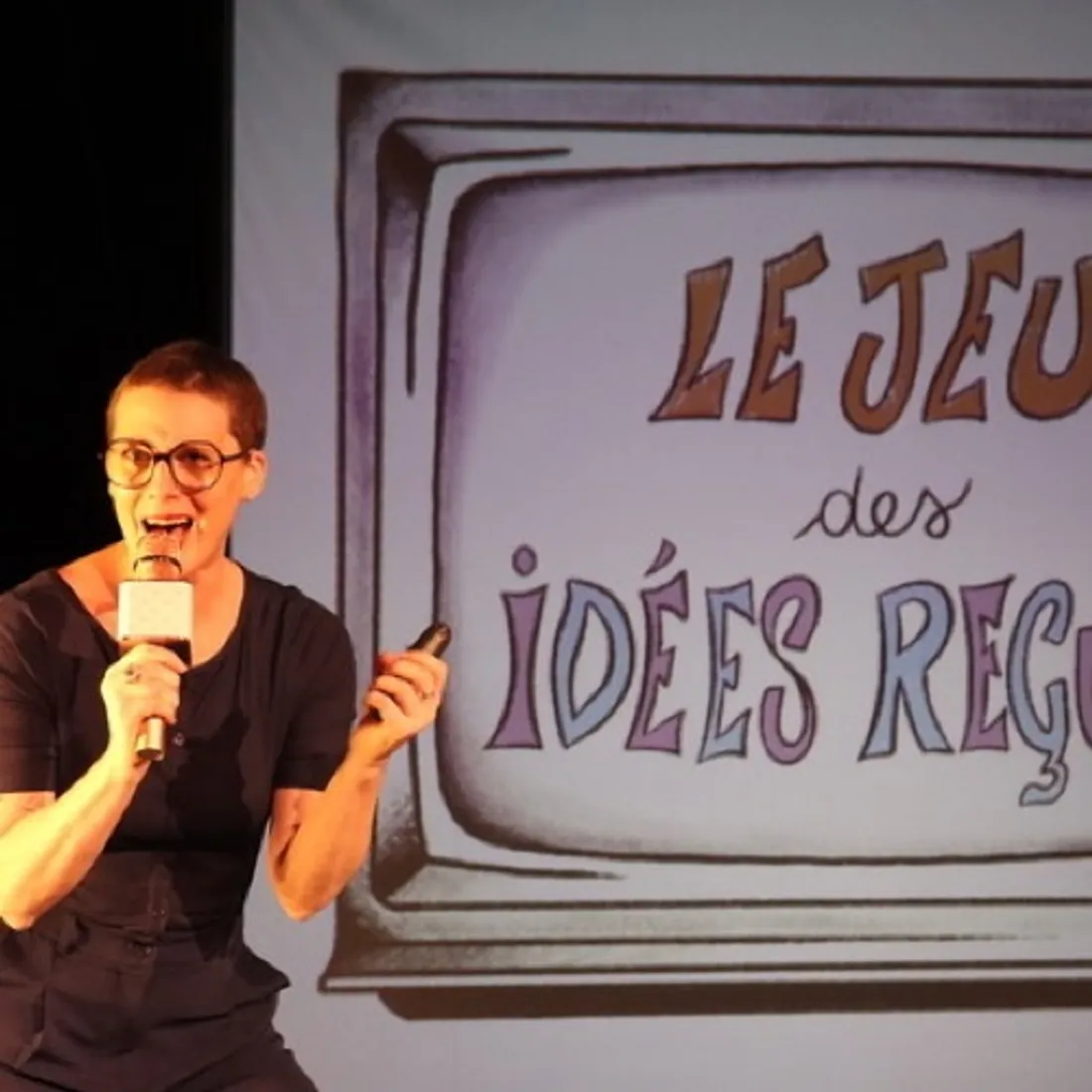PITHIVIERS (45) - Spectacle : Taxe rose