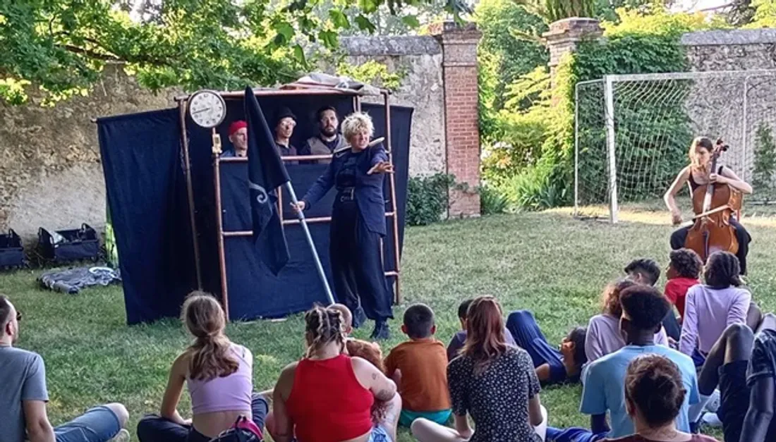 PONTGOUIN - Spectacle : La Coriace à vélo