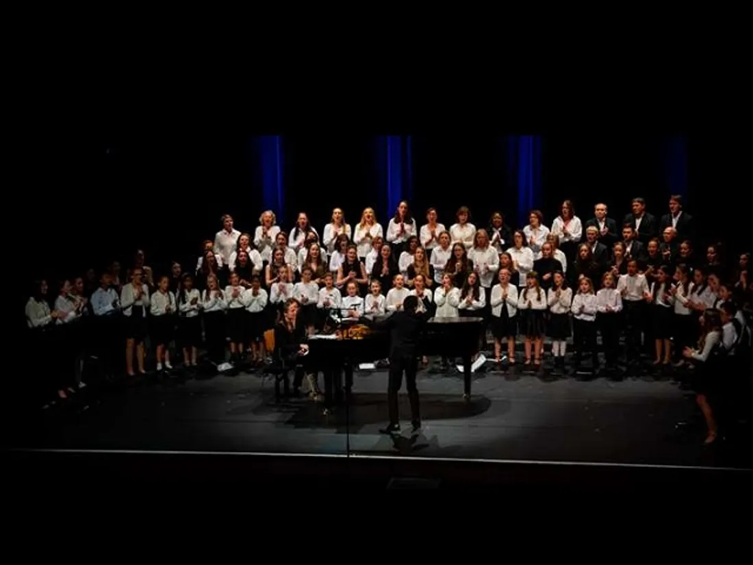 SAINT-ARNOULT-EN-YVELINES (78) - Concert de Noël