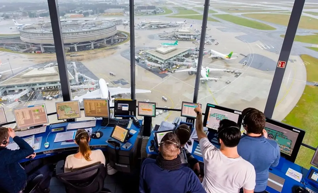 contrôleurs aériens grève 